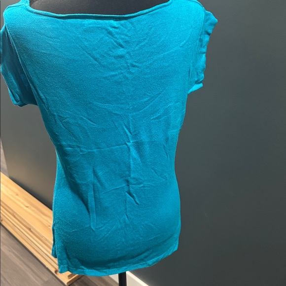 Limited Lightweight Sweater - Picture 5 of 5